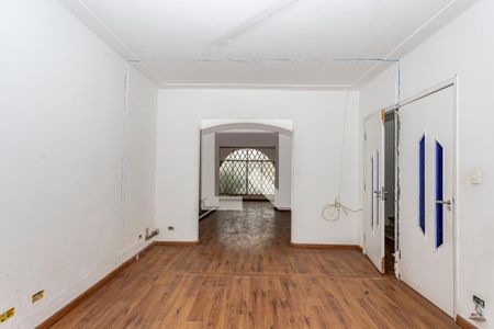 Sala de casa para alugar com 4 quartos, 200m² em Jardim Nossa Senhora Aparecida, São Paulo
