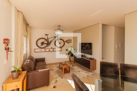 Sala de casa de condomínio à venda com 3 quartos, 102m² em Canudos, Novo Hamburgo