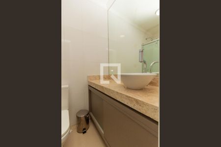 Casa de condomínio à venda com 102m², 3 quartos e 2 vagas Casa de condomínio à venda com 102m², 3 quartos e 2 vagasBanheiro 1