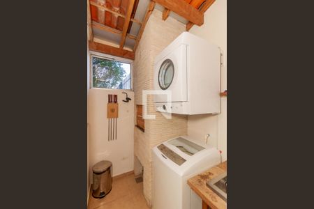 Casa de condomínio à venda com 102m², 3 quartos e 2 vagas Casa de condomínio à venda com 102m², 3 quartos e 2 vagasÁrea de Serviço