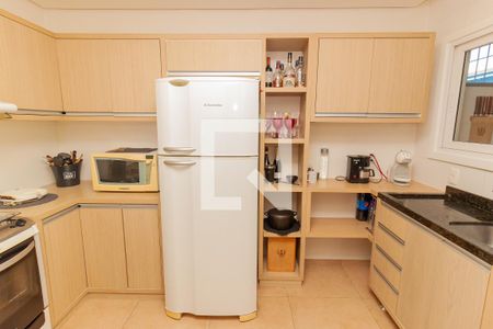 Casa de condomínio à venda com 102m², 3 quartos e 2 vagas Casa de condomínio à venda com 102m², 3 quartos e 2 vagasCozinha