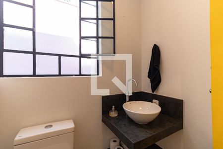 Lavabo de casa para alugar com 1 quarto, 114m² em Aclimação, São Paulo