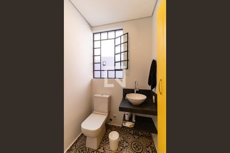 Lavabo de casa para alugar com 1 quarto, 114m² em Aclimação, São Paulo