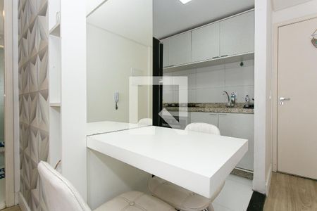 Sala - Mesa de Jantar de apartamento para alugar com 1 quarto, 45m² em Vila Salete, São Paulo