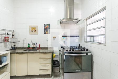 Cozinha (primeiro andar) de casa à venda com 4 quartos, 480m² em Grajau, Rio de Janeiro