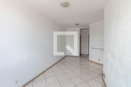 Sala de apartamento à venda com 3 quartos, 68m² em Estoril, Belo Horizonte