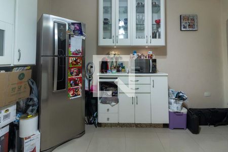 Cozinha de casa para alugar com 1 quarto, 44m² em Jardim Santa Tereza, Embu das Artes