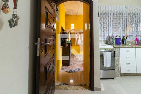 Cozinha de casa para alugar com 1 quarto, 44m² em Jardim Santa Tereza, Embu das Artes