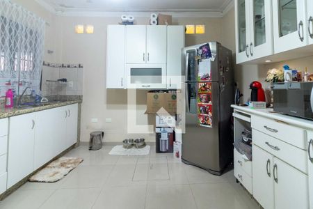 Cozinha de casa para alugar com 1 quarto, 44m² em Jardim Santa Tereza, Embu das Artes