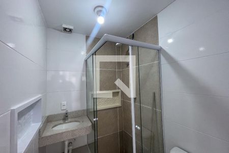 Banheiro de casa para alugar com 2 quartos, 71m² em Engenho do Porto, Duque de Caxias