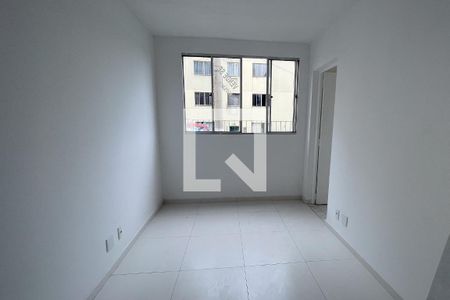 Quarto de casa para alugar com 2 quartos, 71m² em Engenho do Porto, Duque de Caxias