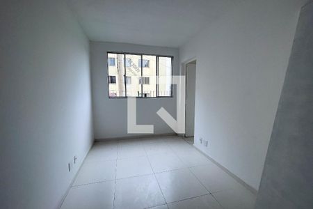 Quarto de casa para alugar com 2 quartos, 71m² em Engenho do Porto, Duque de Caxias