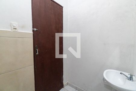 Banheiro de casa para alugar com 1 quarto, 35m² em Jabaquara, São Paulo