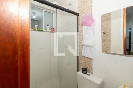 Banheiro de casa de condomínio à venda com 1 quarto, 40m² em Vila Esperança, São Paulo