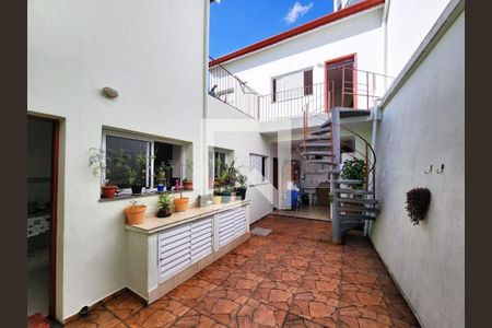 Casa à venda com 5 quartos, 0m² em Mirandópolis, São Paulo