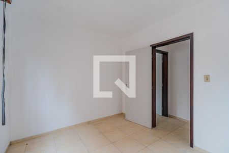 Quarto 1 de apartamento para alugar com 2 quartos, 76m² em Nonoai, Porto Alegre