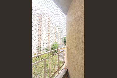 Sacada de apartamento para alugar com 2 quartos, 53m² em Padroeira, Osasco