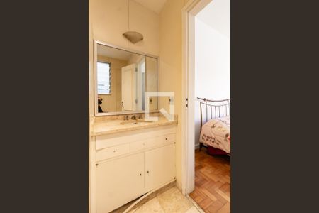 Detalhe do banheiro da suíte de apartamento à venda com 4 quartos, 173m² em Ipanema, Rio de Janeiro