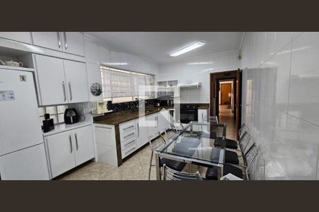 Casa à venda com 4 quartos, 200m² em Alto da Mooca, São Paulo