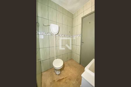 Apartamento para alugar com 56m², 3 quartos e sem vaga Apartamento para alugar com 56m², 3 quartos e sem vagaBanheiro