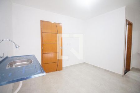 Sala/Cozinha de apartamento para alugar com 1 quarto, 30m² em Vila Gustavo, São Paulo