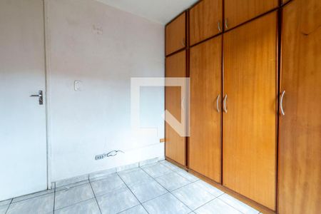 Quarto 2 de apartamento para alugar com 2 quartos, 47m² em Parque Santa Rita, São Paulo