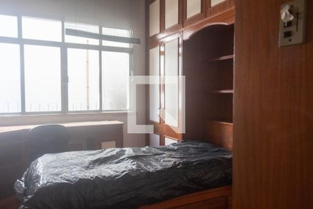 Quarto 1 de apartamento para alugar com 3 quartos, 76m² em Boa Viagem, Niterói