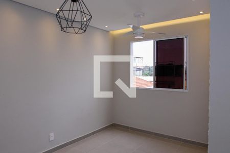 Sala de apartamento para alugar com 2 quartos, 43m² em Piedade, Rio de Janeiro