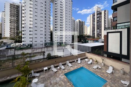 Vista de apartamento para alugar com 3 quartos, 70m² em Indianópolis, São Paulo