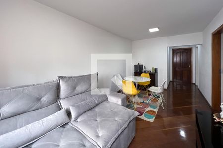 Sala de apartamento para alugar com 3 quartos, 70m² em Indianópolis, São Paulo