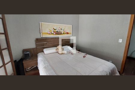 Quarto 1 suíte de casa à venda com 4 quartos, 190m² em Vila Floresta, Santo André