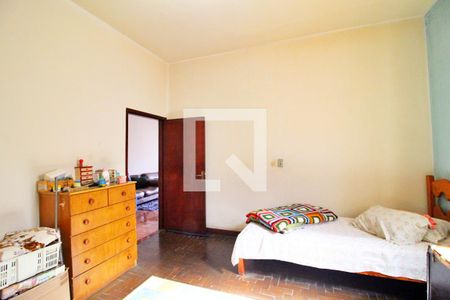 Quarto 2 de casa à venda com 2 quartos, 240m² em Utinga, Santo André