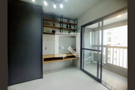 Sala e quarto de apartamento para alugar com 1 quarto, 28m² em Brooklin Paulista, São Paulo