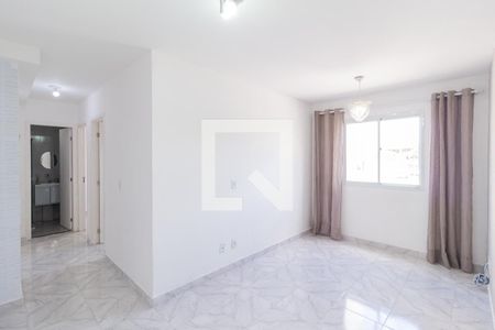Sala/Cozinha de apartamento para alugar com 2 quartos, 45m² em Vila da Oportunidade, Carapicuíba