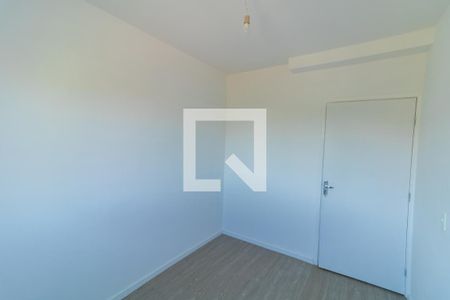 Quarto 2 de apartamento para alugar com 2 quartos, 52m² em Vila Virginia, Itaquaquecetuba