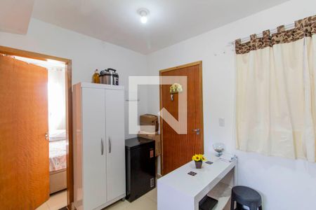 Cozinha  de apartamento à venda com 2 quartos, 34m² em Vila Santa Teresa (zona Leste), São Paulo