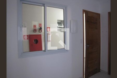 Sala/Cozinha de apartamento para alugar com 1 quarto, 22m² em Cidade Antônio Estevão de Carvalho, São Paulo