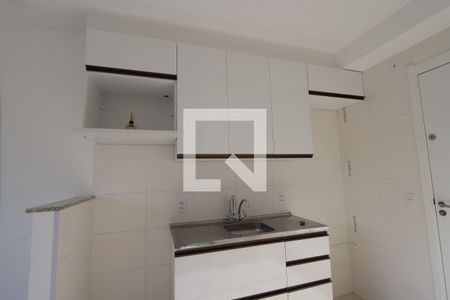 Sala/Cozinha de apartamento para alugar com 2 quartos, 32m² em Cambuci, São Paulo