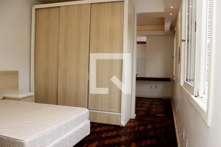 Quarto de apartamento à venda com 1 quarto, 40m² em Azenha, Porto Alegre