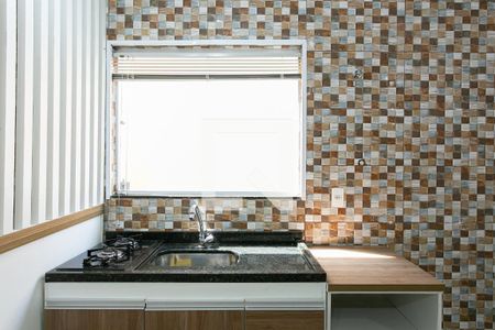 Cozinha de kitnet/studio à venda com 1 quarto, 26m² em Jardim Nevada, São Paulo