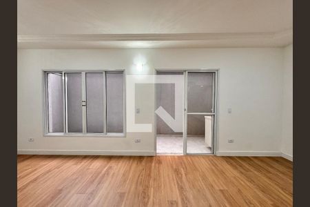 Sala de casa de condomínio à venda com 3 quartos, 150m² em Vila Valparaíso, Santo André