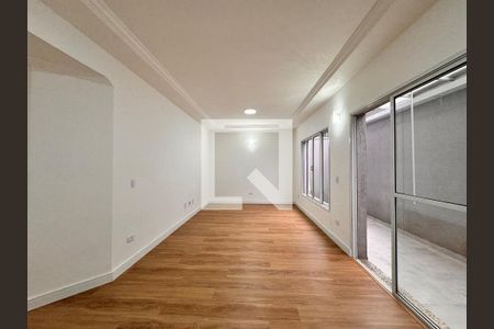 Sala de casa de condomínio à venda com 3 quartos, 150m² em Vila Valparaíso, Santo André