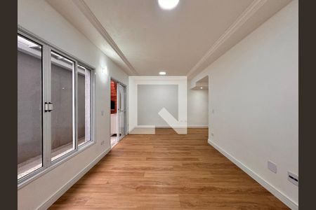 Sala de casa de condomínio à venda com 3 quartos, 150m² em Vila Valparaíso, Santo André