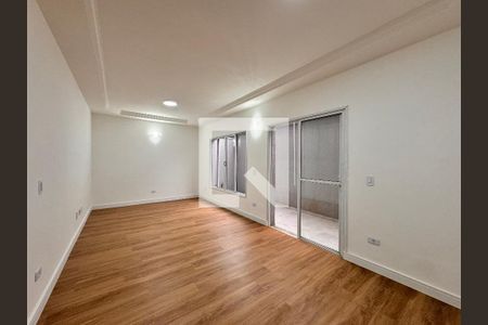 Sala de casa de condomínio à venda com 3 quartos, 150m² em Vila Valparaíso, Santo André