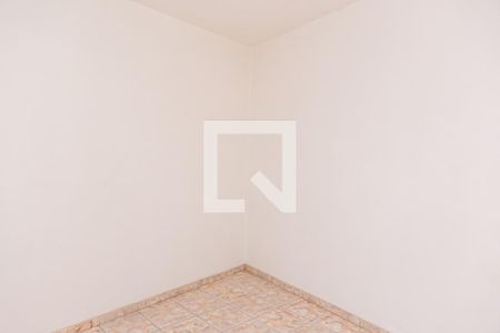 Quarto de casa para alugar com 1 quarto, 40m² em Jardim Veronica, São Paulo