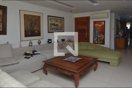 Sala de apartamento à venda com 4 quartos, 370m² em Recreio dos Bandeirantes, Rio de Janeiro