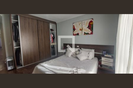 Quarto 1 suíte de casa à venda com 3 quartos, 250m² em Vila Valparaiso, Santo André