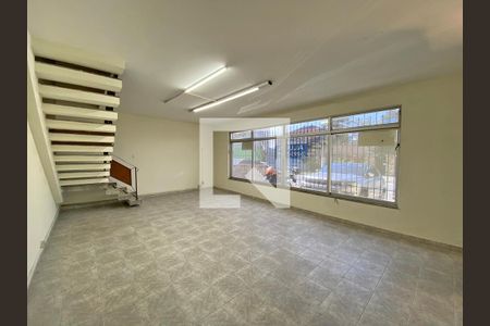 Sala de casa à venda com 3 quartos, 200m² em Vila Prudente, São Paulo