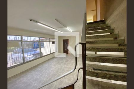 Sala de casa à venda com 3 quartos, 200m² em Vila Prudente, São Paulo