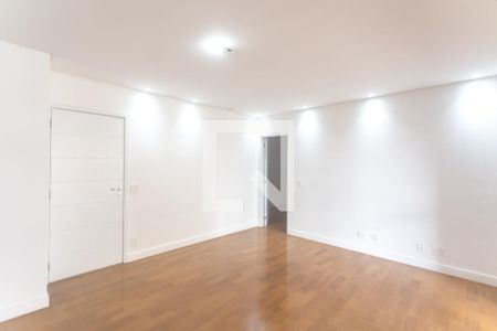 Sala de estar de apartamento para alugar com 3 quartos, 128m² em Jardim Chácara Inglesa, São Bernardo do Campo